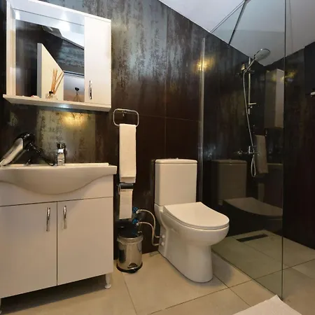 Hotel Trakheia